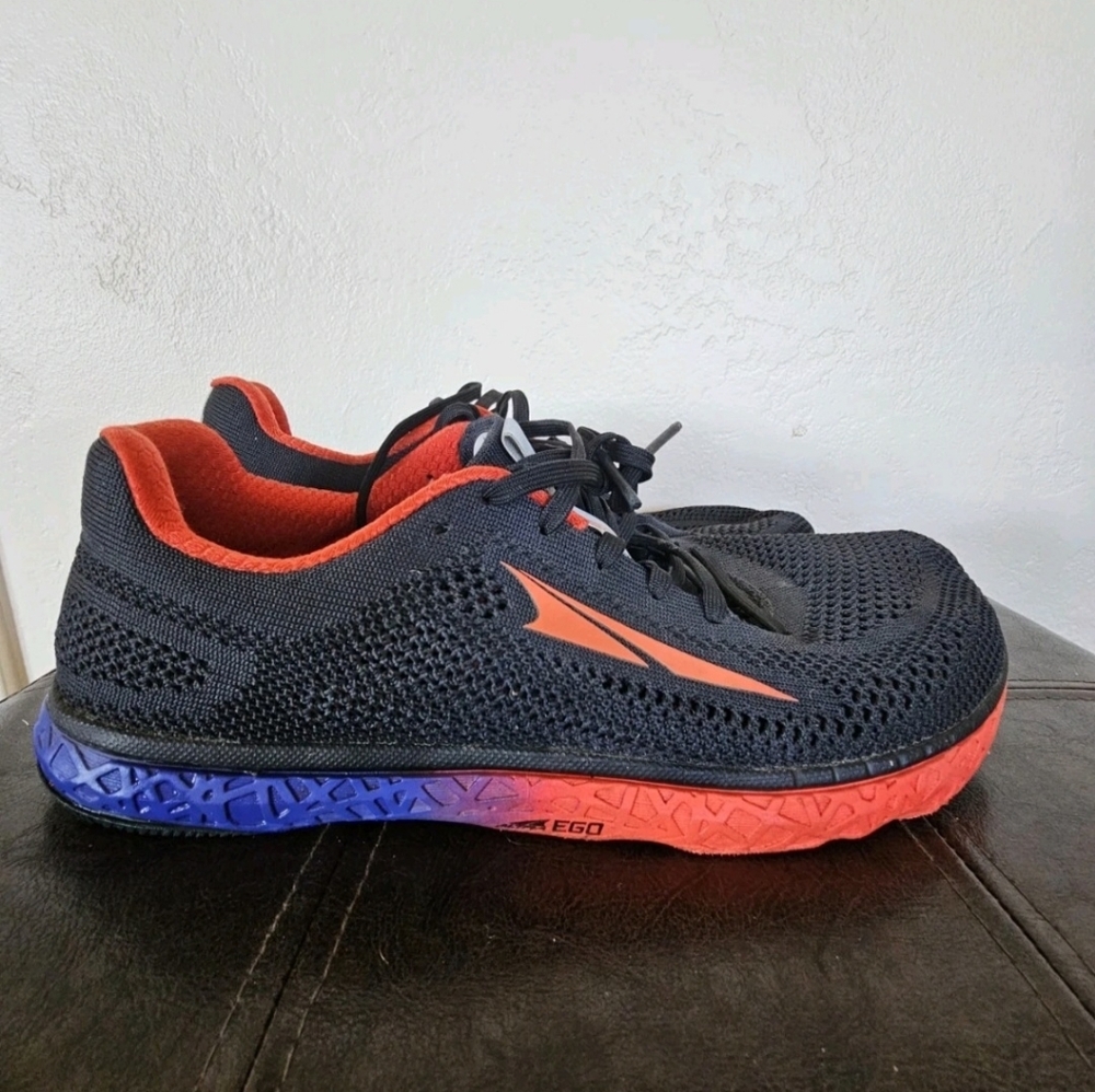 Altra Black and Red Sneakers - Picture 5 of 9
